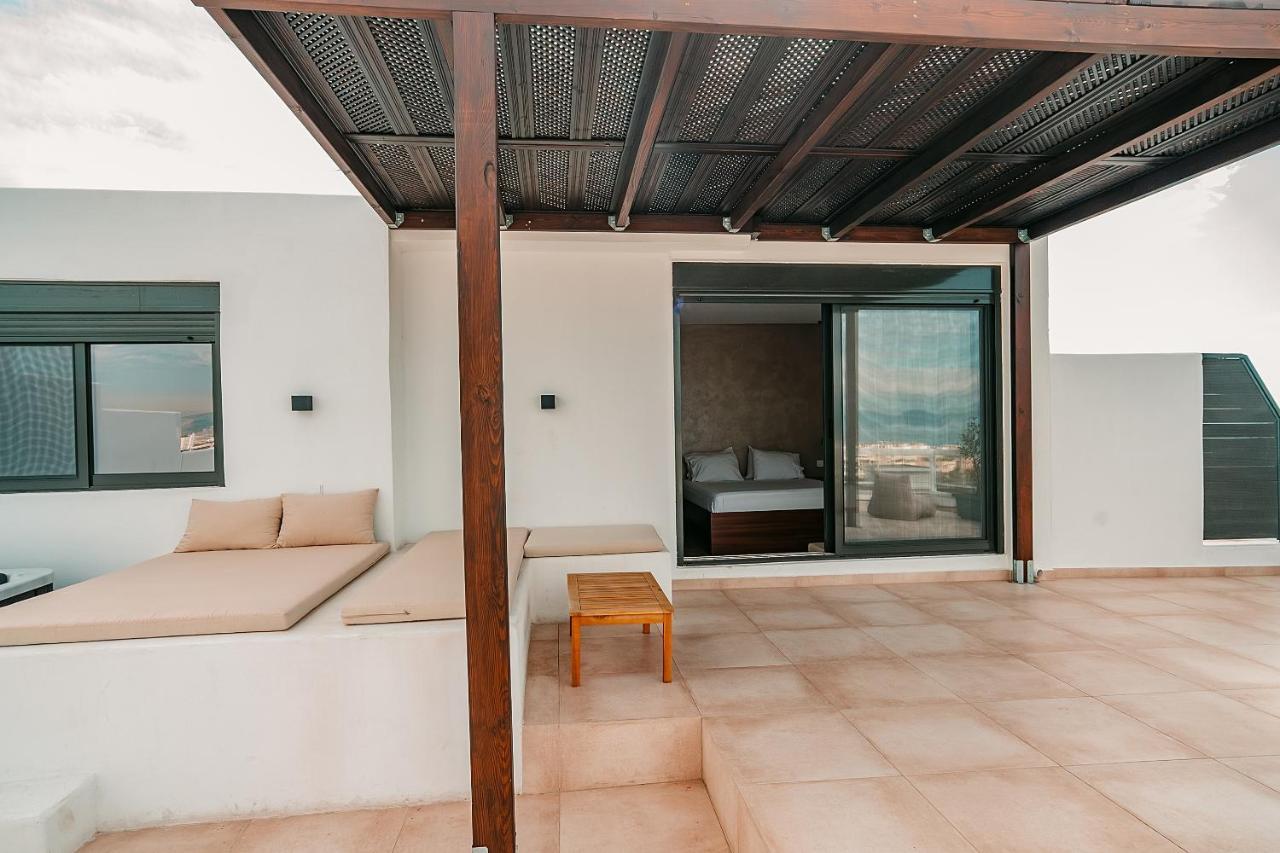 Suites With Magical View & Jacuzzi Atina Dış mekan fotoğraf