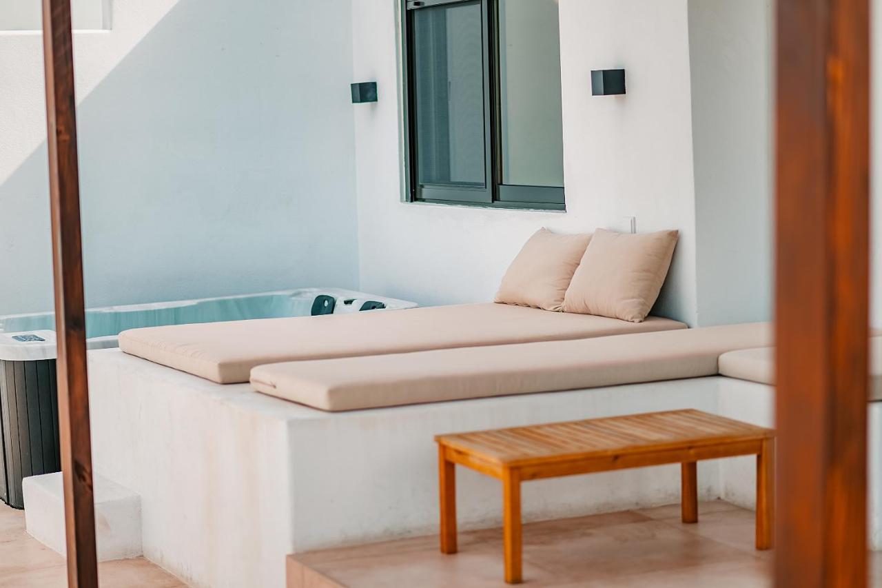 Suites With Magical View & Jacuzzi Atina Dış mekan fotoğraf